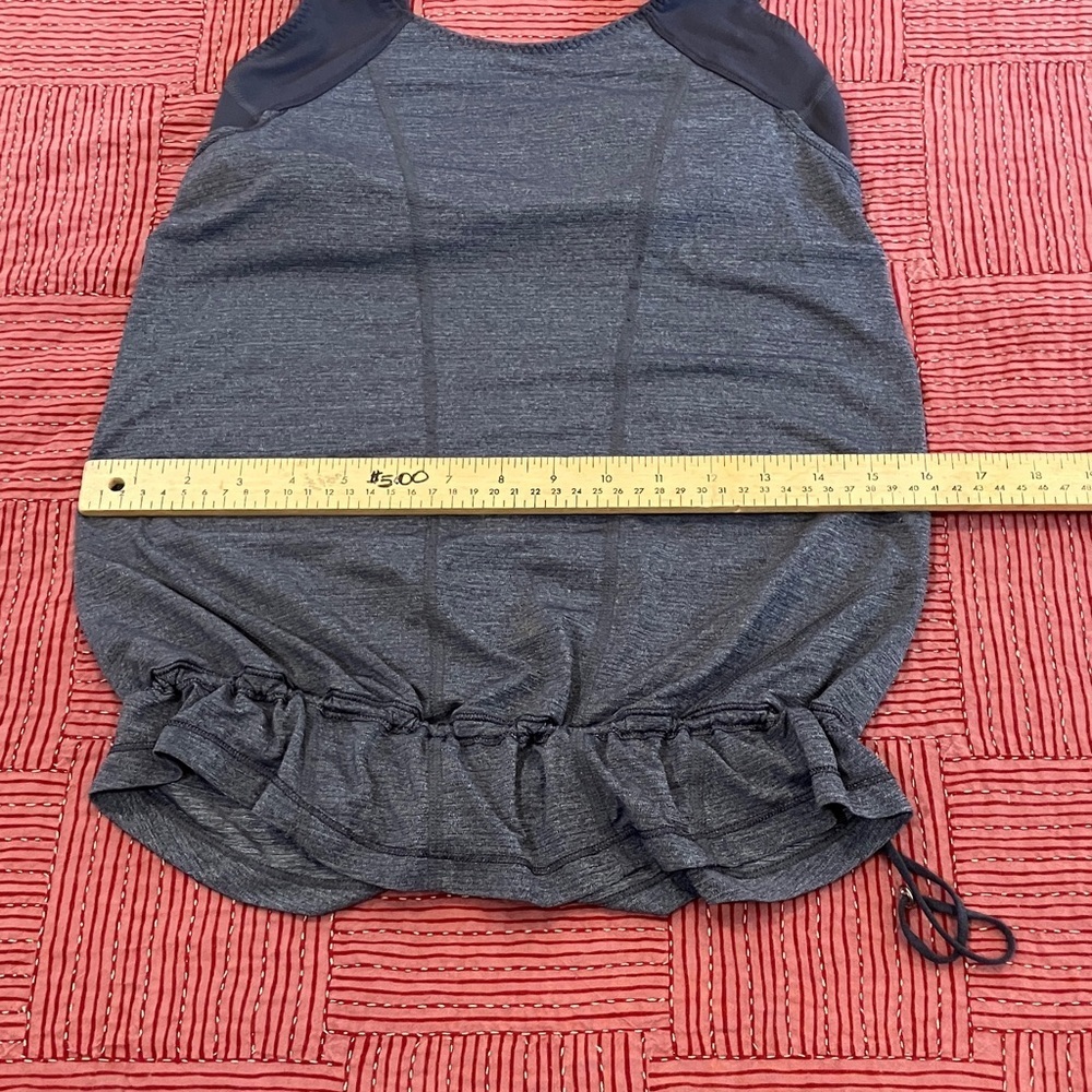 lululemon athletica Charcoal Tank / run / fitness Top with built it bra - Picture 11 of 16